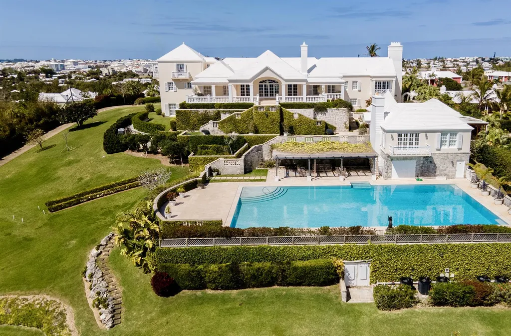 Bermuda Real Estate: The Complete Guide to Buying, Owning, and Investing in Island Property bermuda real estate