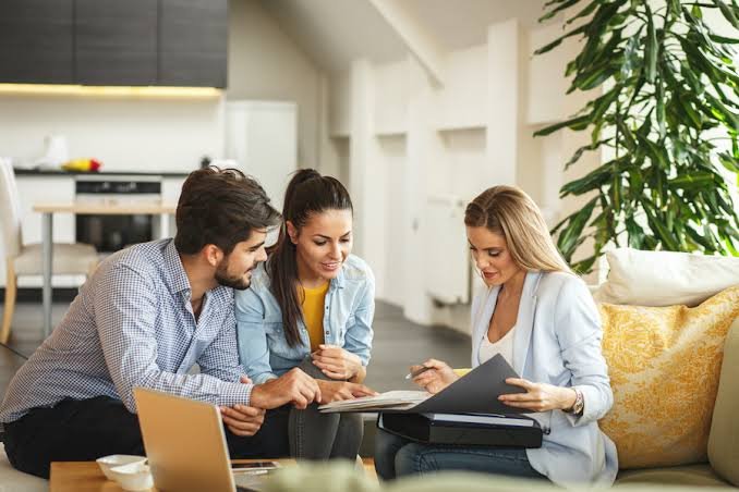 Real Estate Agents in Utah: What They Do and Why You Might Need One real estate agents in utah